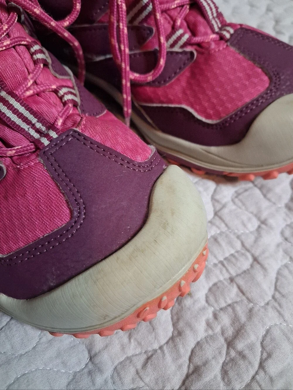 Merrell Chameleon 7 Access Mid Hiking Boots Youth Girls Size 5M Purple Pink